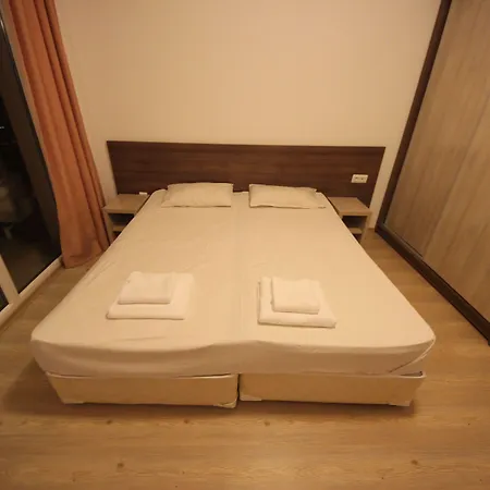 Menada Zornitsa *