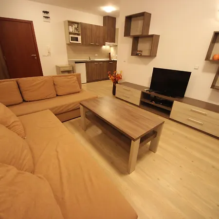 Menada Zornitsa Appartement *