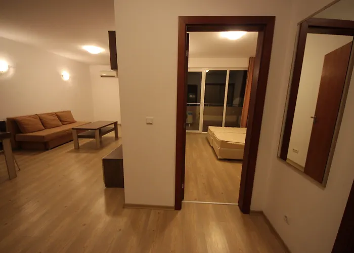 Menada Zornitsa Апартаменты