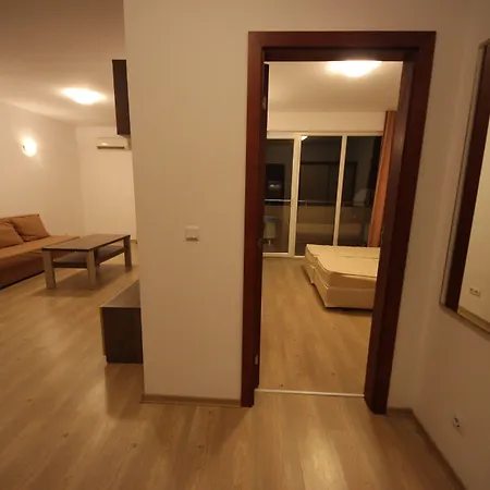 Menada Zornitsa Апартамент