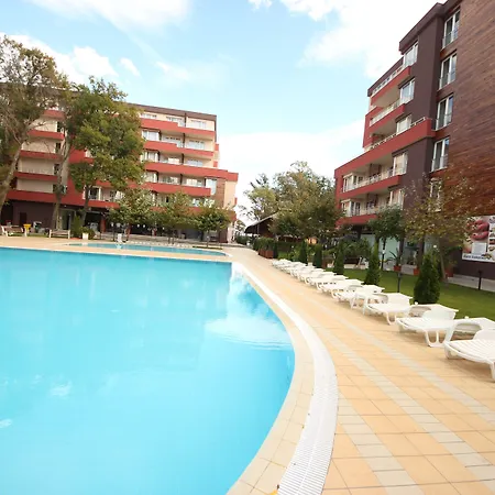 Апартамент Menada Zornitsa